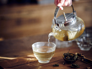 HOLO TEA（有機ルイボス×阿波晩茶）