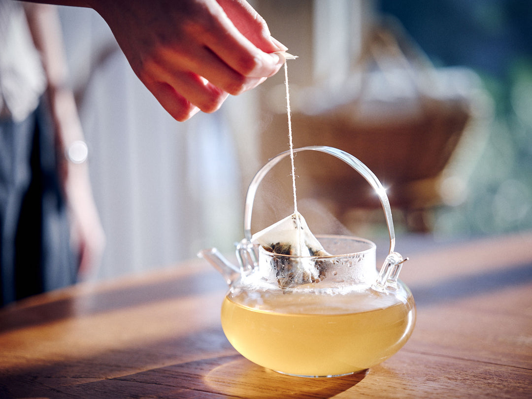HOLO TEA（有機ルイボス×阿波晩茶）