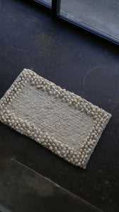 CASTELLA NOTE／FATIMA GOMES RUG  04