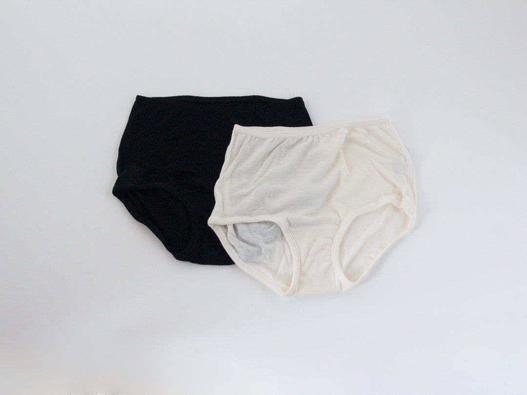 joha メリノウールショーツ MARIE