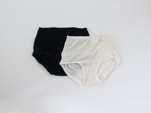 joha メリノウールショーツ MARIE