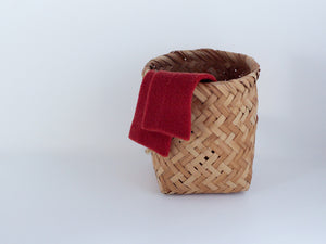 Gluck und Gute  足の寝間着 2025