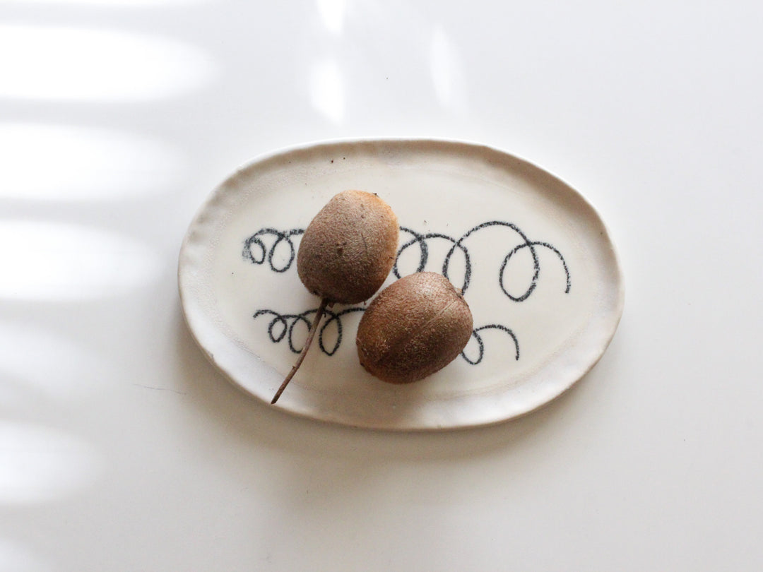 小黒ちはる オーバル皿 11-10